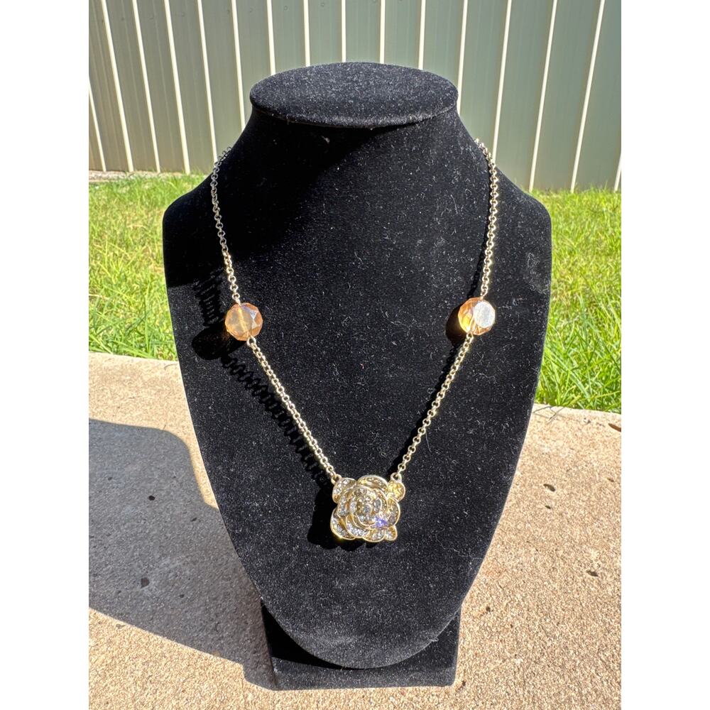 Betsey Johnson Rose‎ Necklace